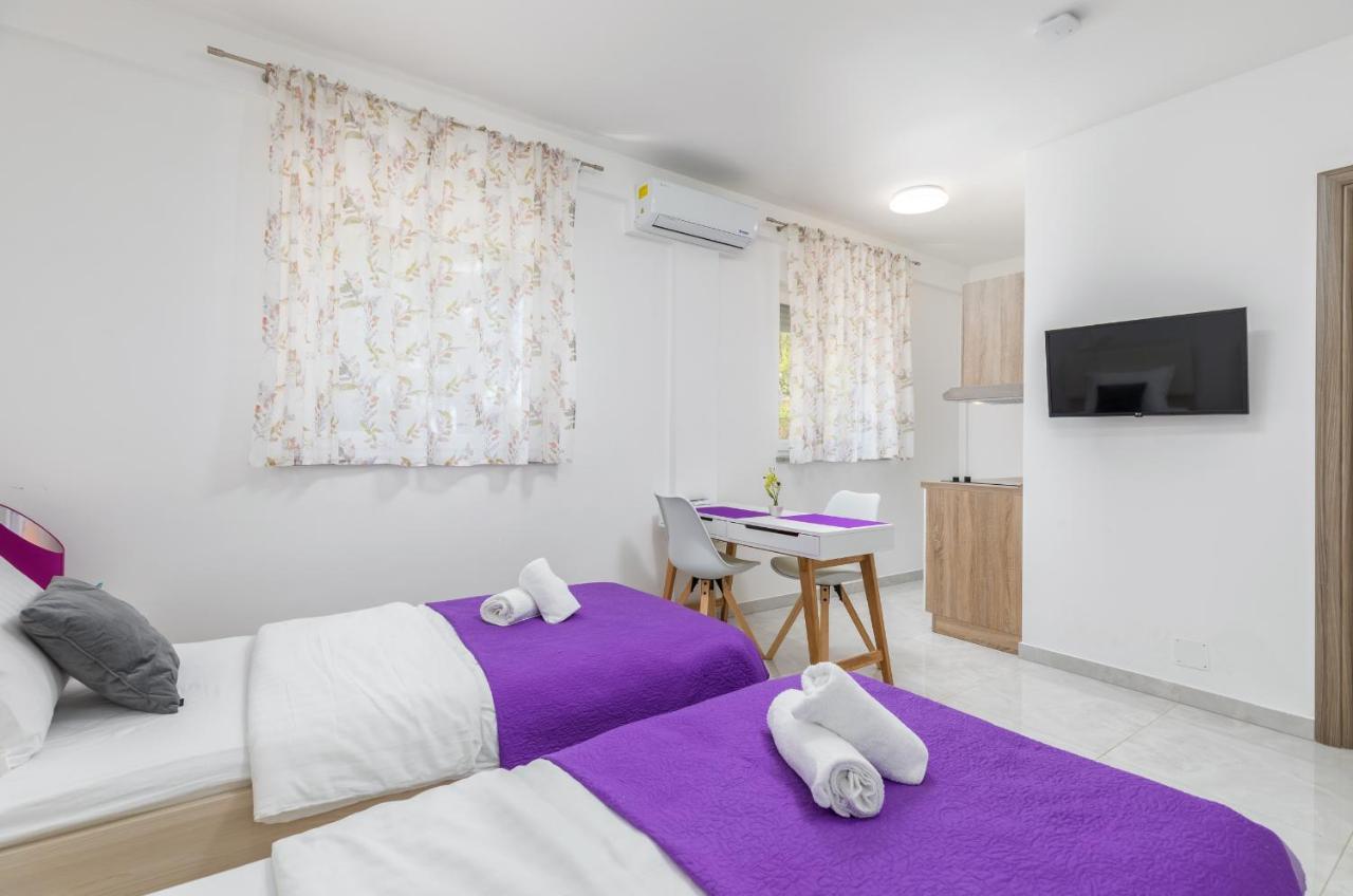 Marine Lux Apartments Пула Экстерьер фото