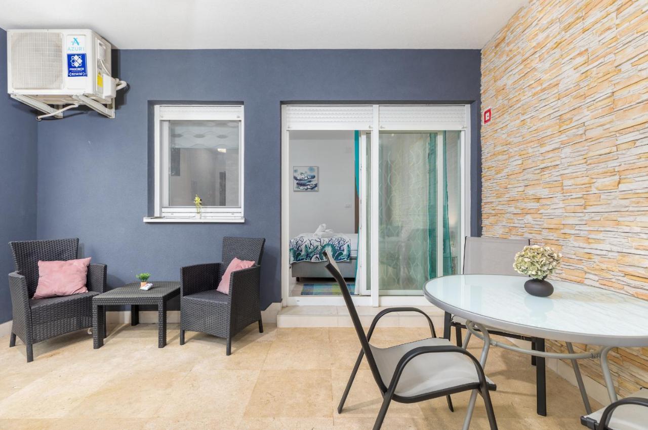 Marine Lux Apartments Пула Экстерьер фото